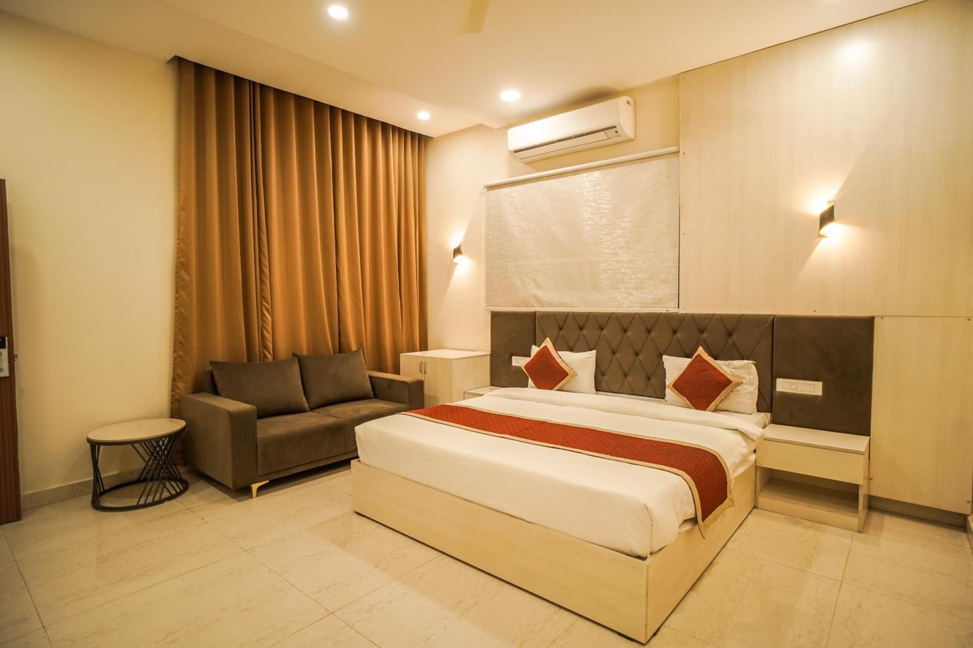 Grand Near Airport Hotel
