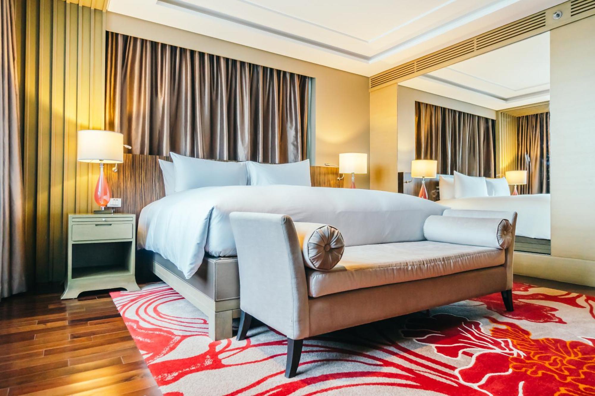Hotel Grand Near Airport New Delhi