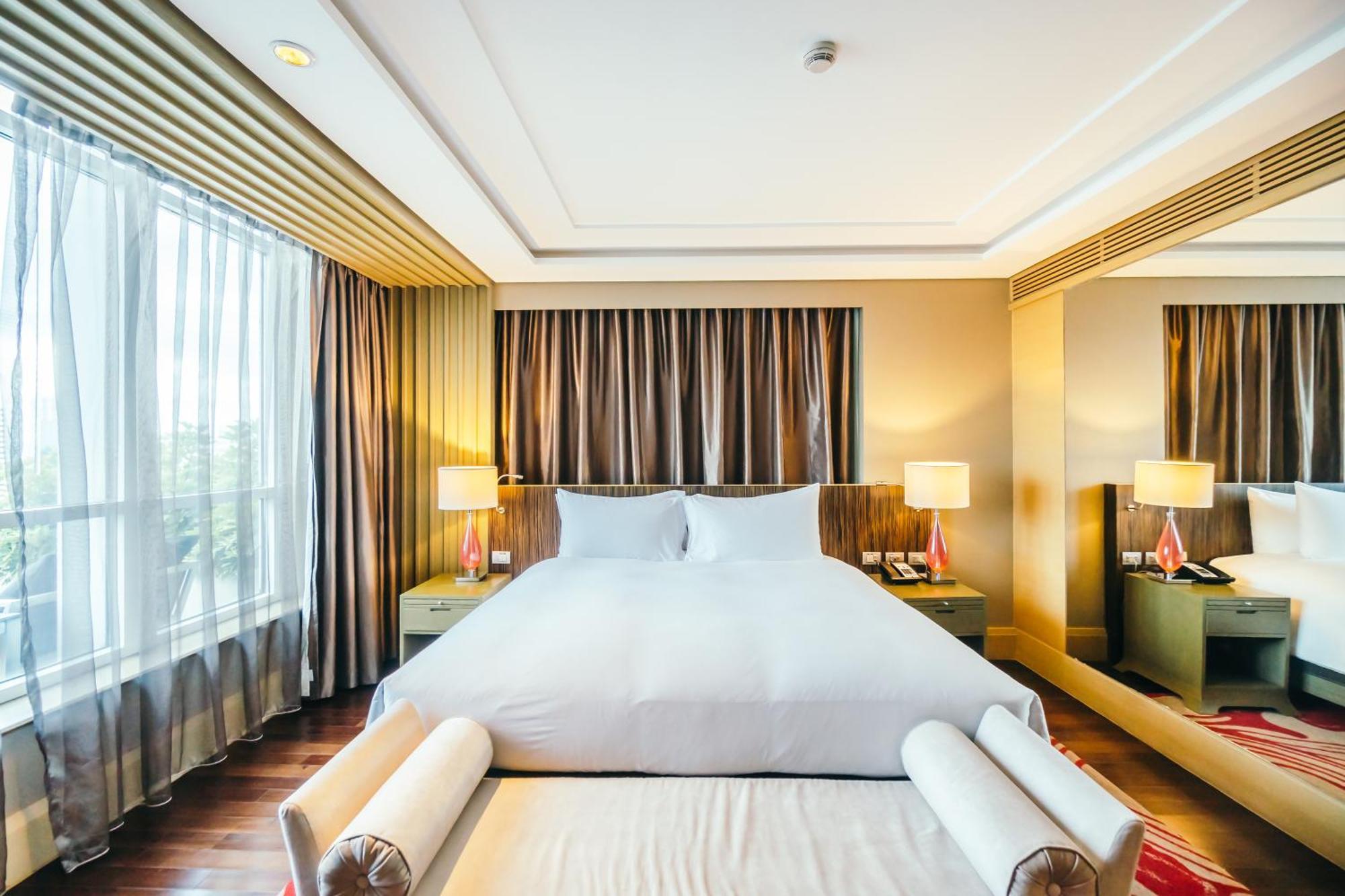Grand Near Airport New Delhi