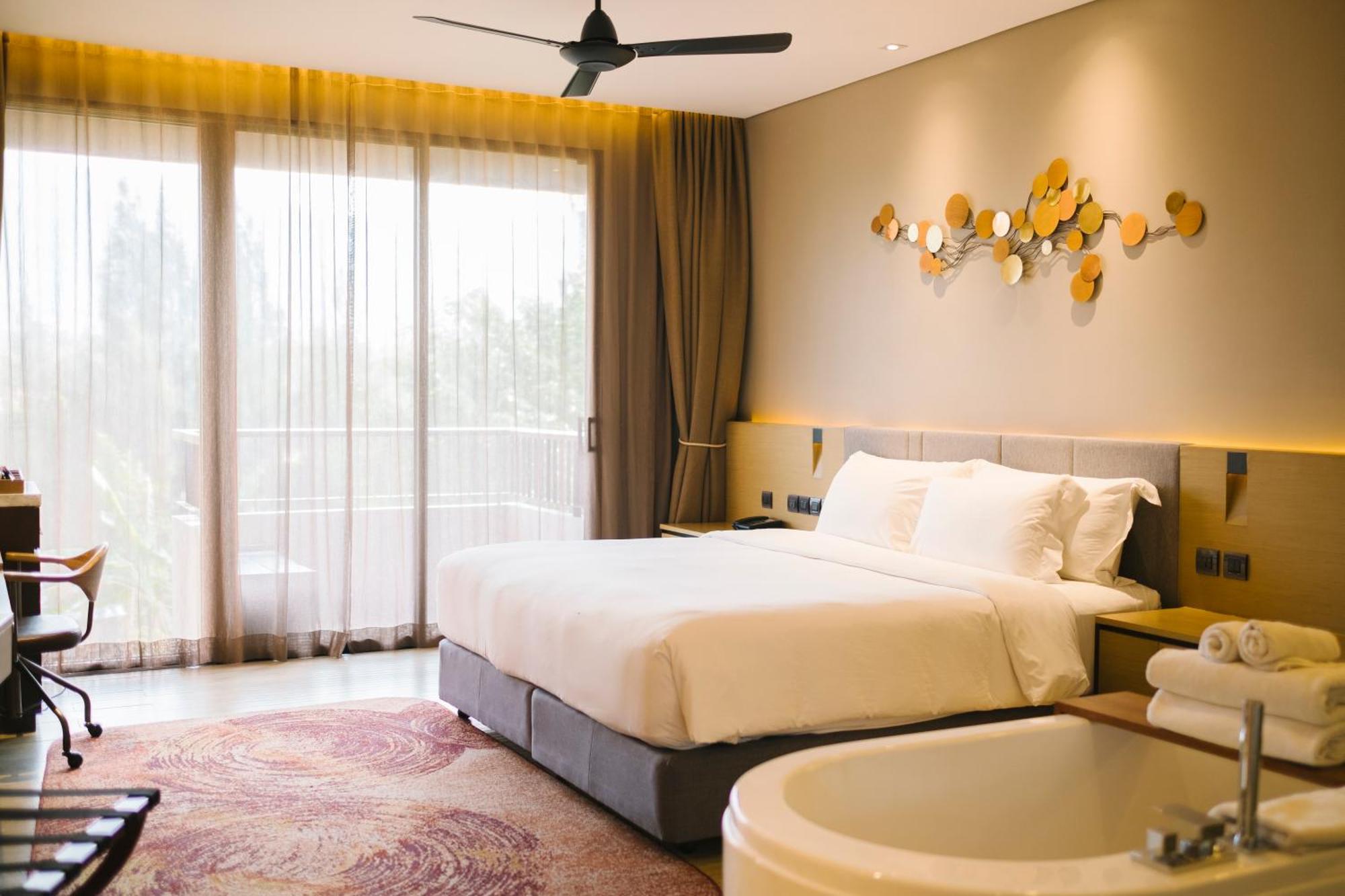 Hotel Grand Near Airport New Delhi