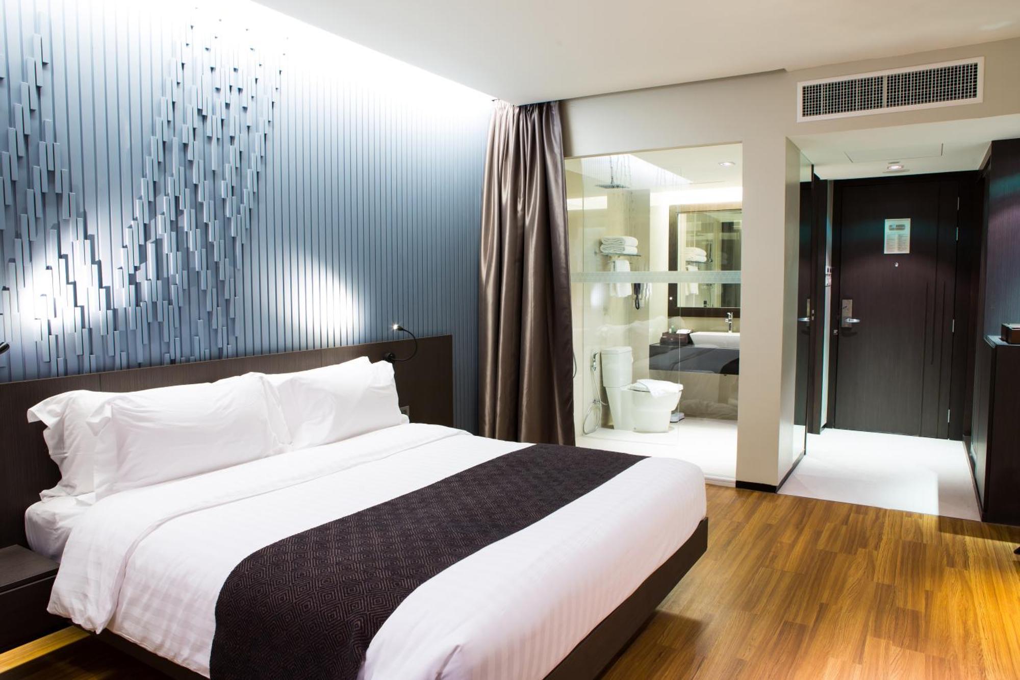 Grand Near Airport 4* New Delhi